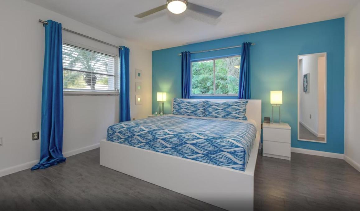 Contemporary Cozy Pool Villa II - Pool & Nearby Beach 베니스 외부 사진