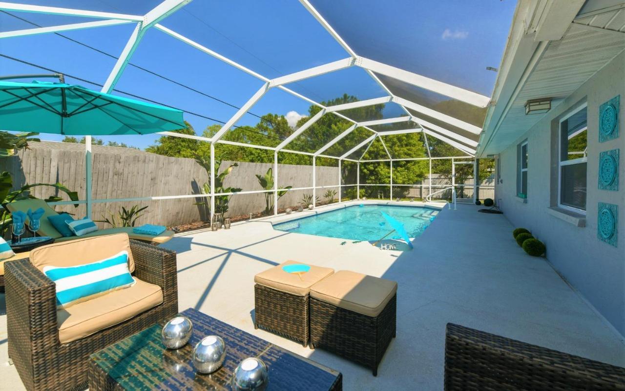 Contemporary Cozy Pool Villa II - Pool & Nearby Beach 베니스 외부 사진